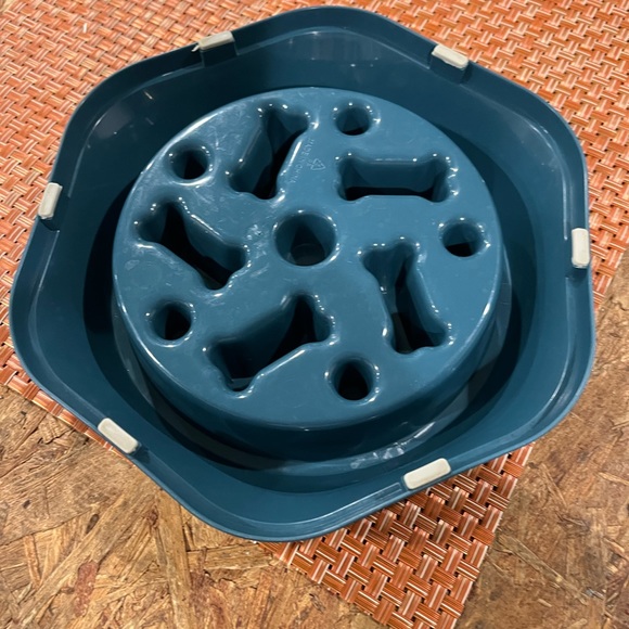 Slow feeder Dog bowl - Picture 2 of 6